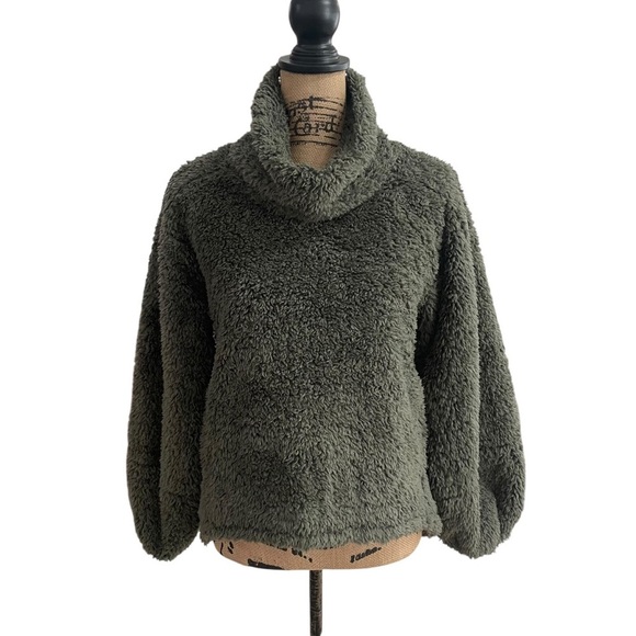 Lululemon Warm Restore Sherpa Pullover Fleece Army Green Size XS/Small - Picture 9 of 9